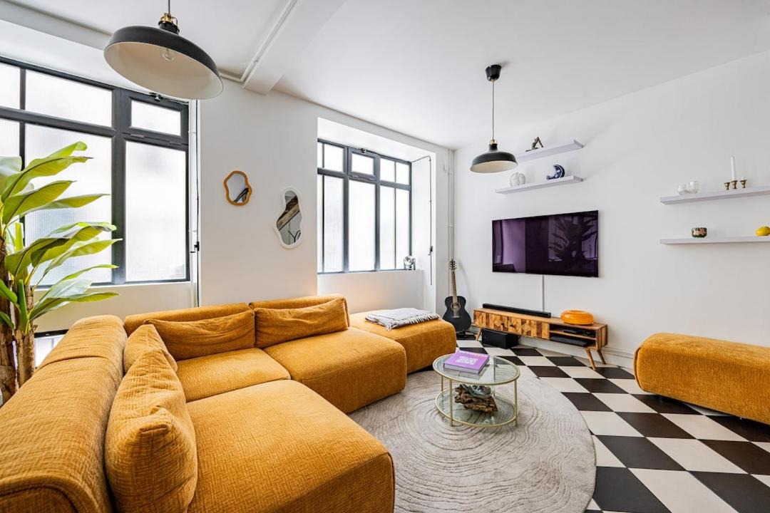 Photo of Livingroom in Hopital Saint-Louis