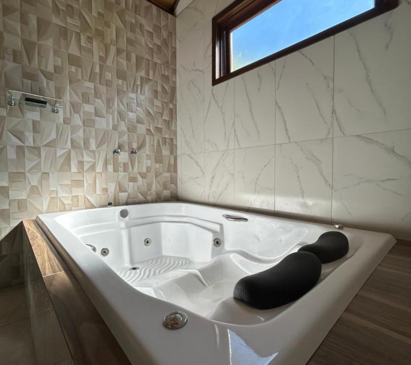 Photo of Bathroom in Lumiar