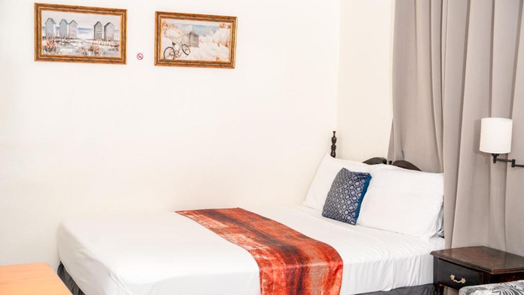 Photo of Bedroom in Mona Heights
