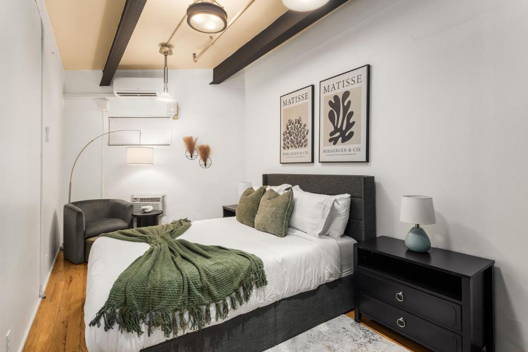 Photo of Bedroom in Brooklyn Heights