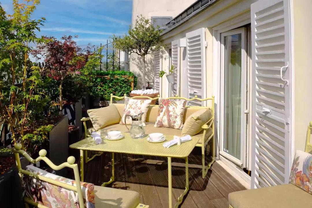 Photo of Patio Balcony in Faubourg-du-Roule