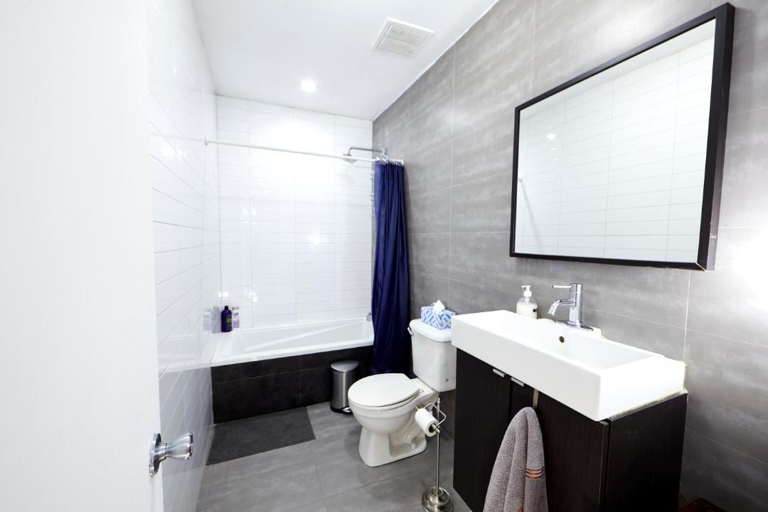 Photo of Bathroom in Ocean Hill