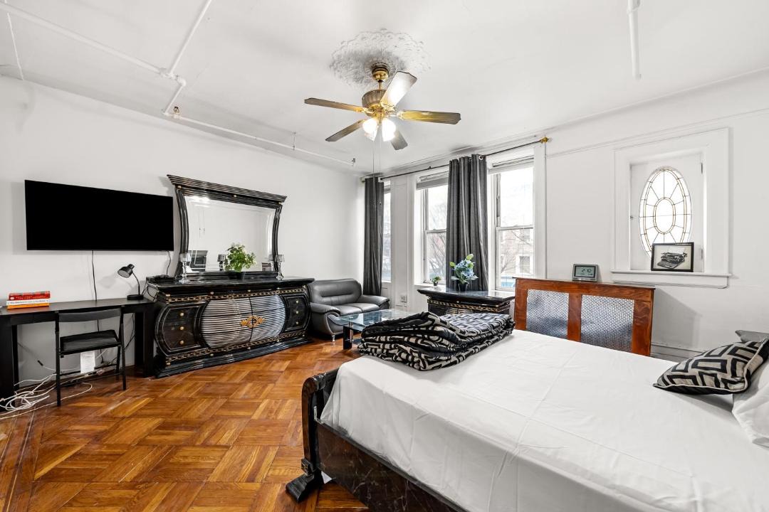 Photo of Bedroom in Bedford-Stuyvesant