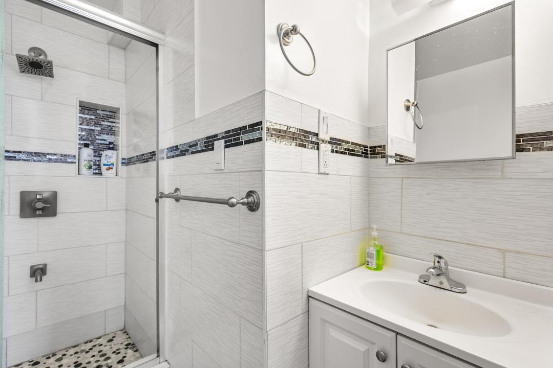 Photo of Bathroom in Bedford-Stuyvesant