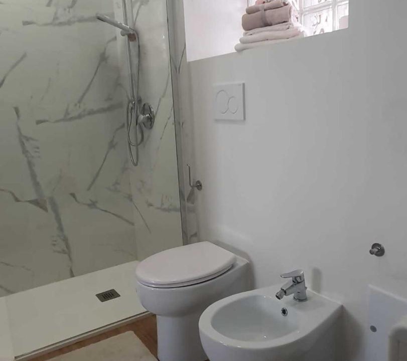 Photo of Bathroom in Sandra
