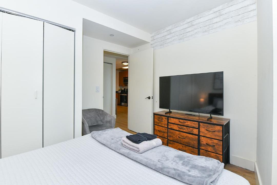 Photo of Bedroom in Midtown West