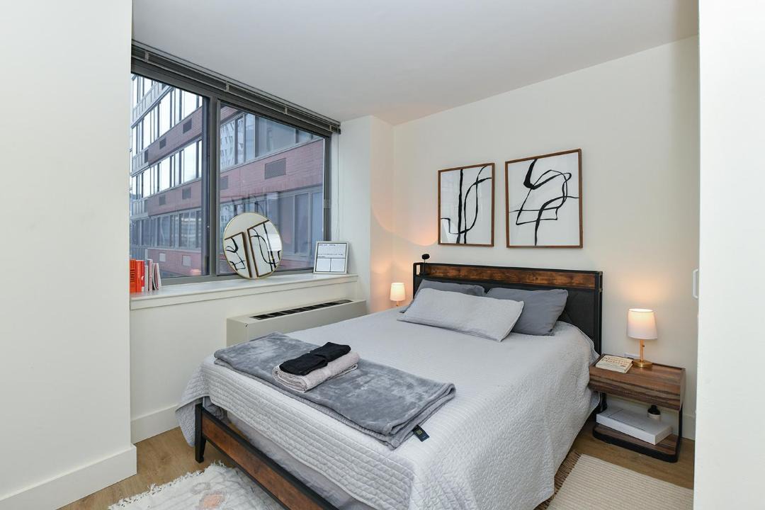 Photo of Bedroom in Midtown West