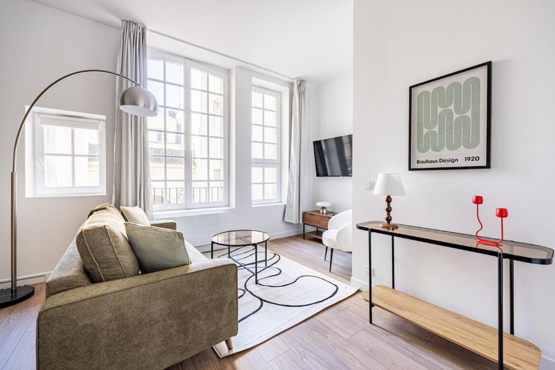 Photo of Livingroom in 5th Arrondissement