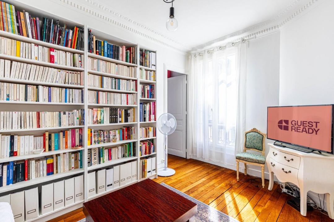 Photo of Livingroom in 20th Arrondissement
