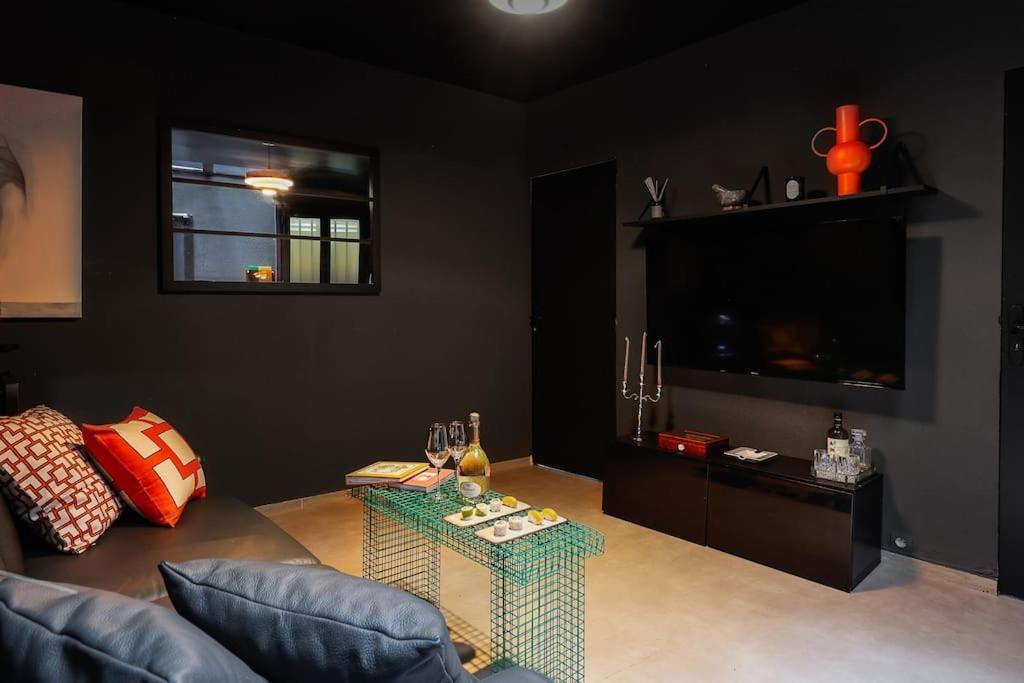 Photo of Livingroom in Quartier de Rochechouart
