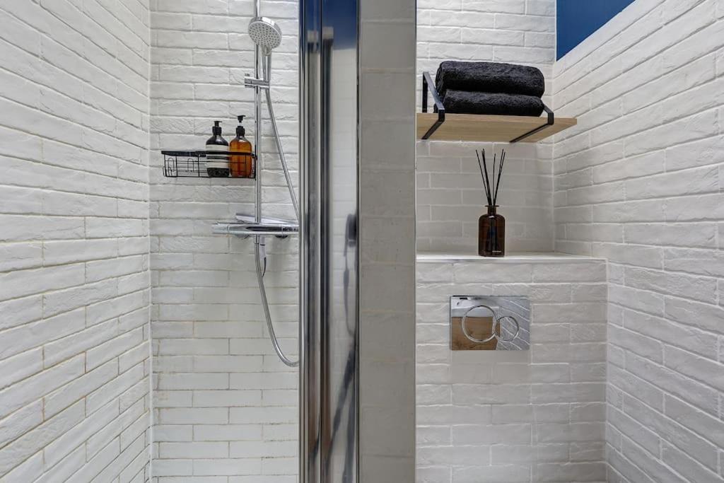 Photo of Bathroom in Quartier de Rochechouart