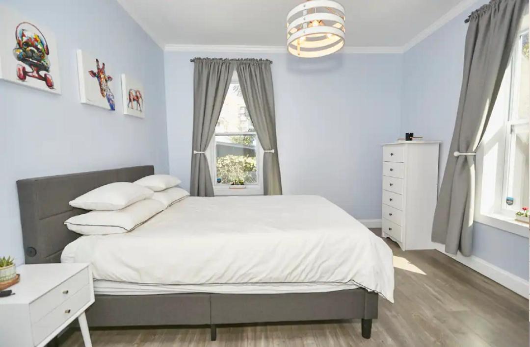 Photo of Bedroom in Brooklyn