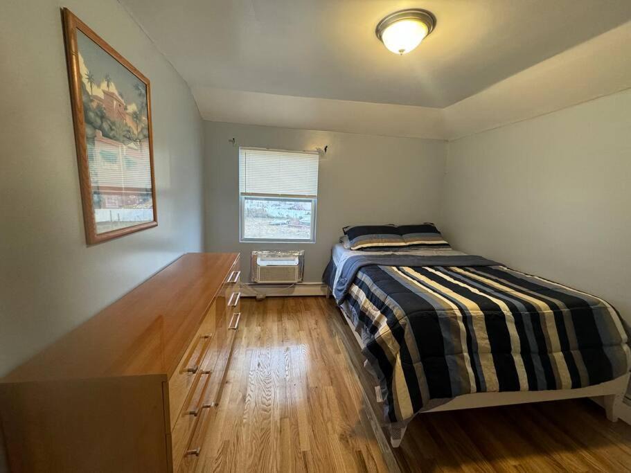 Photo of Bedroom in Queens