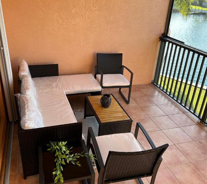 Photo of Patio Balcony in Bahamia West