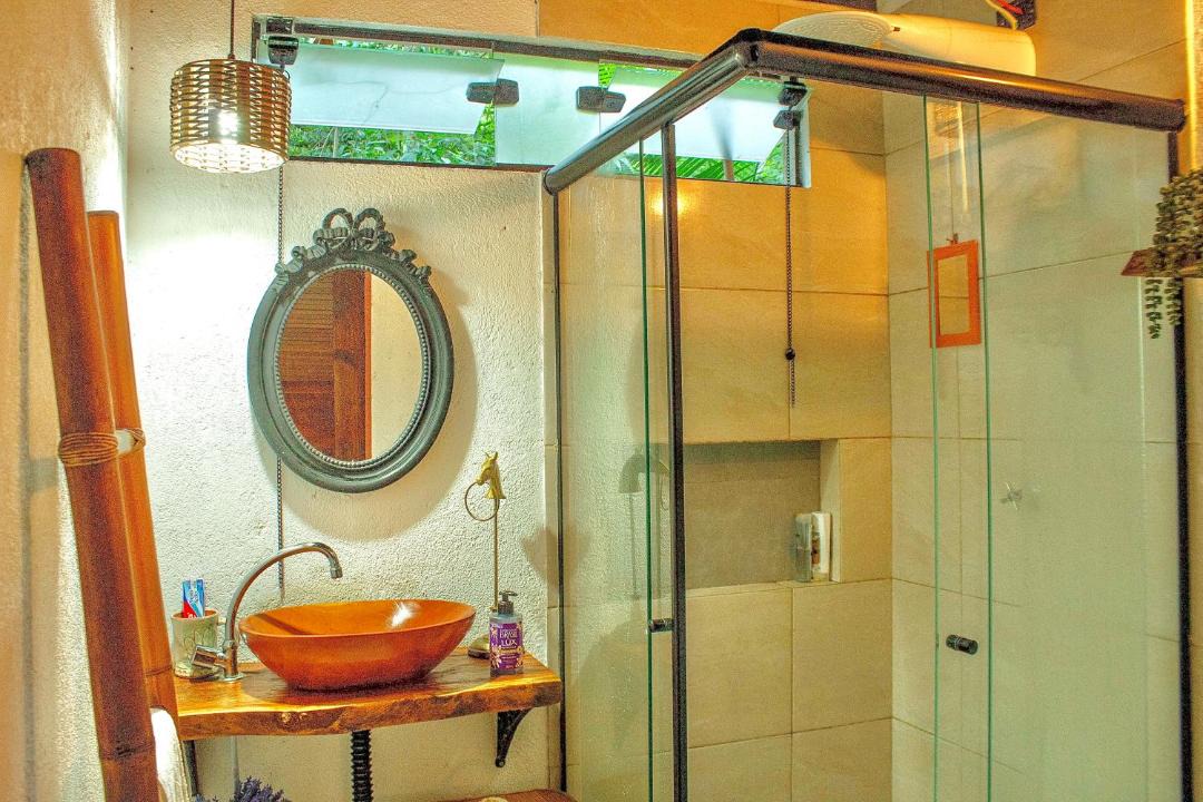 Photo of Bathroom in Trindade