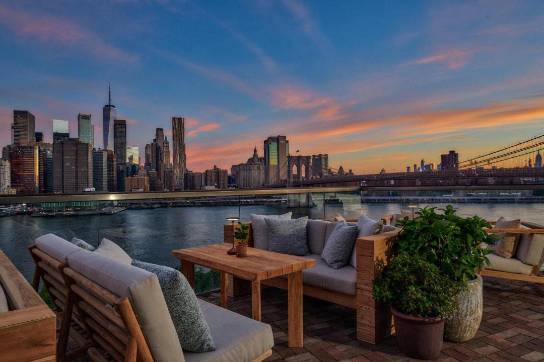 Photo of Patio Balcony in Brooklyn Heights
