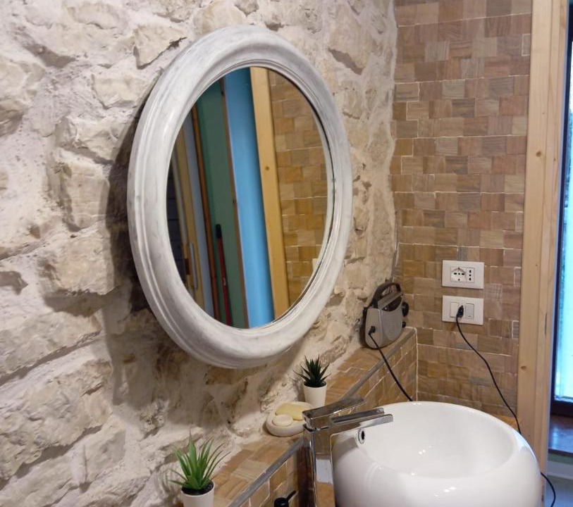 Photo of Bathroom in Conco