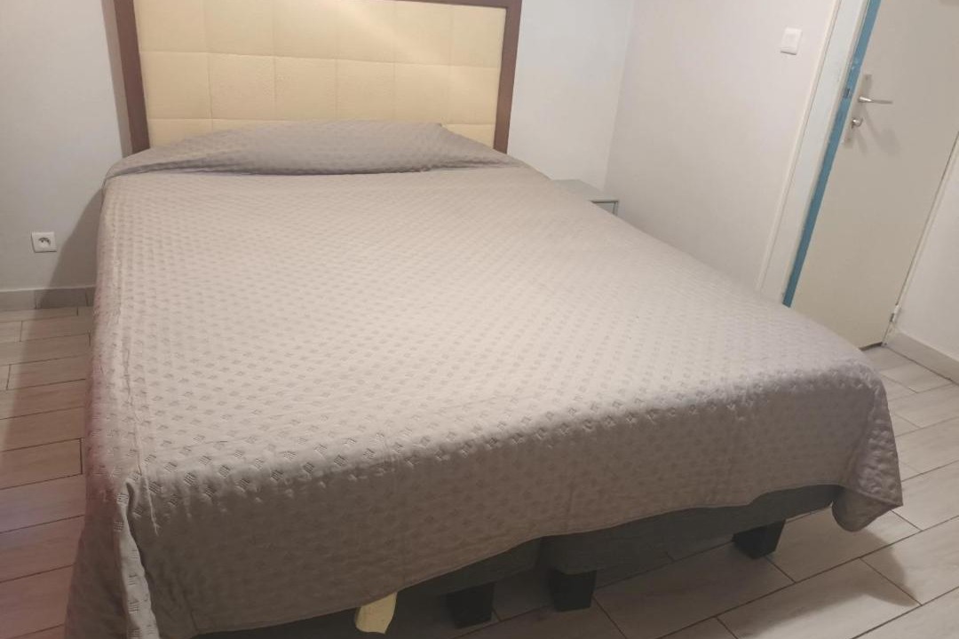 Photo of Bedroom in 10th Arrondissement