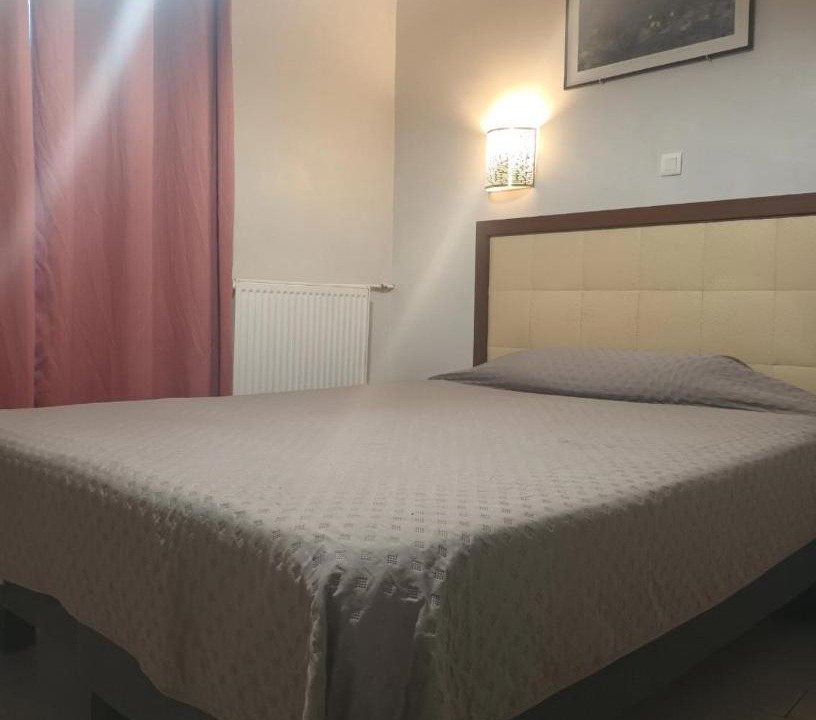 Photo of Bedroom in 10th Arrondissement