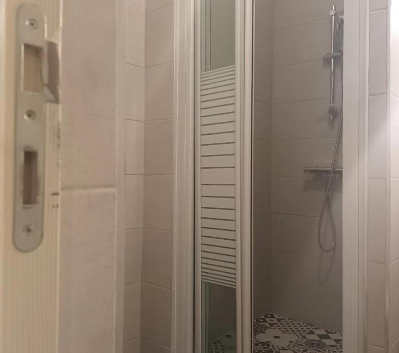 Photo of Bathroom in 10th Arrondissement
