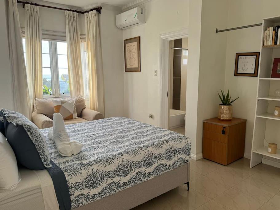 Photo of Bedroom in Jack's Hill