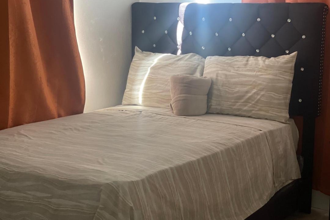 Photo of Bedroom in Farmer's Hill