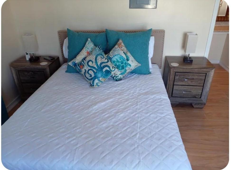 Photo of Bedroom in Rolleville