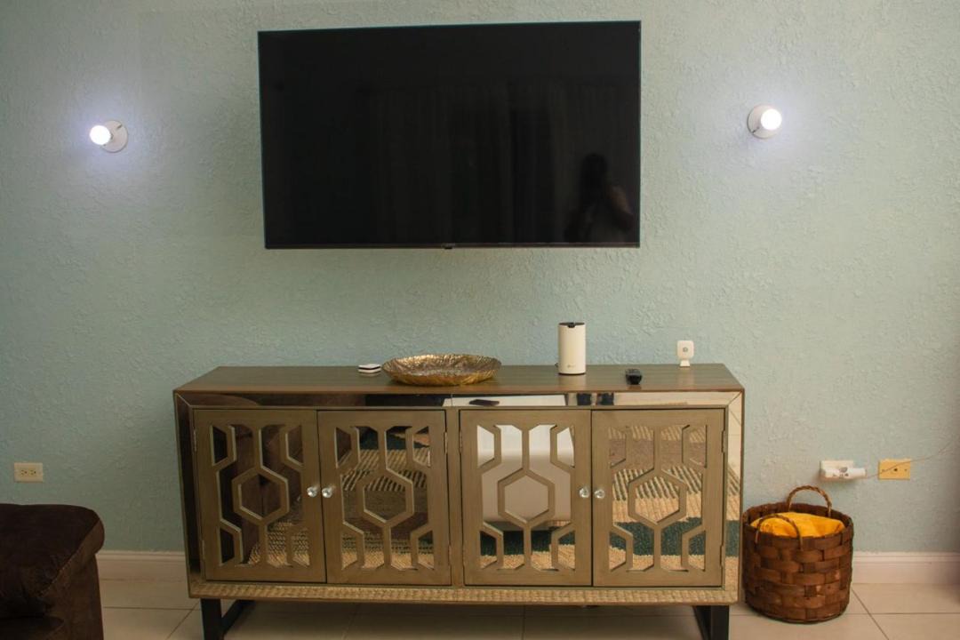 Photo of Livingroom in St. Ann's Bay