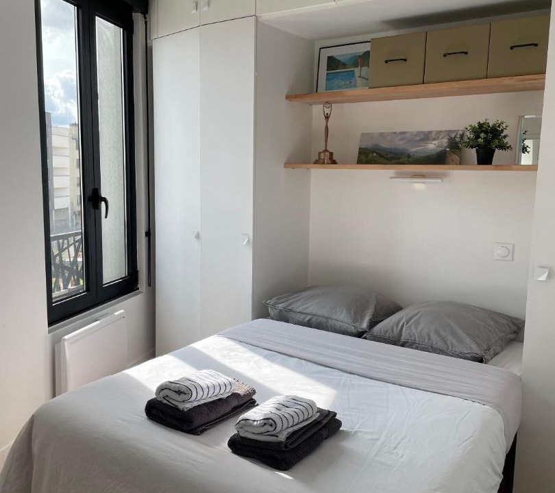 Photo of Bedroom in Romainville