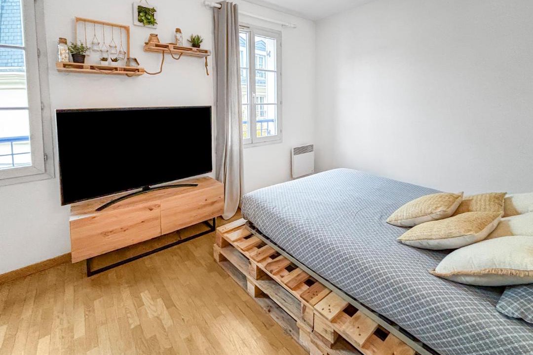 Photo of Bedroom in Le Plessis-Robinson