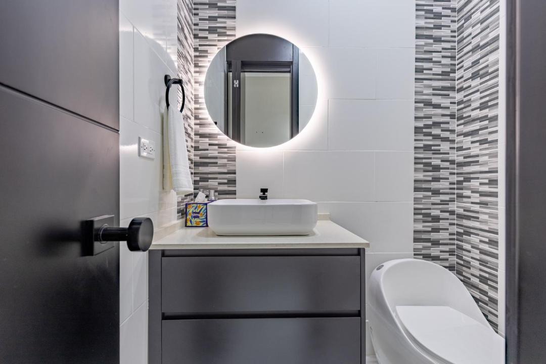 Photo of Bathroom in Runaway Bay