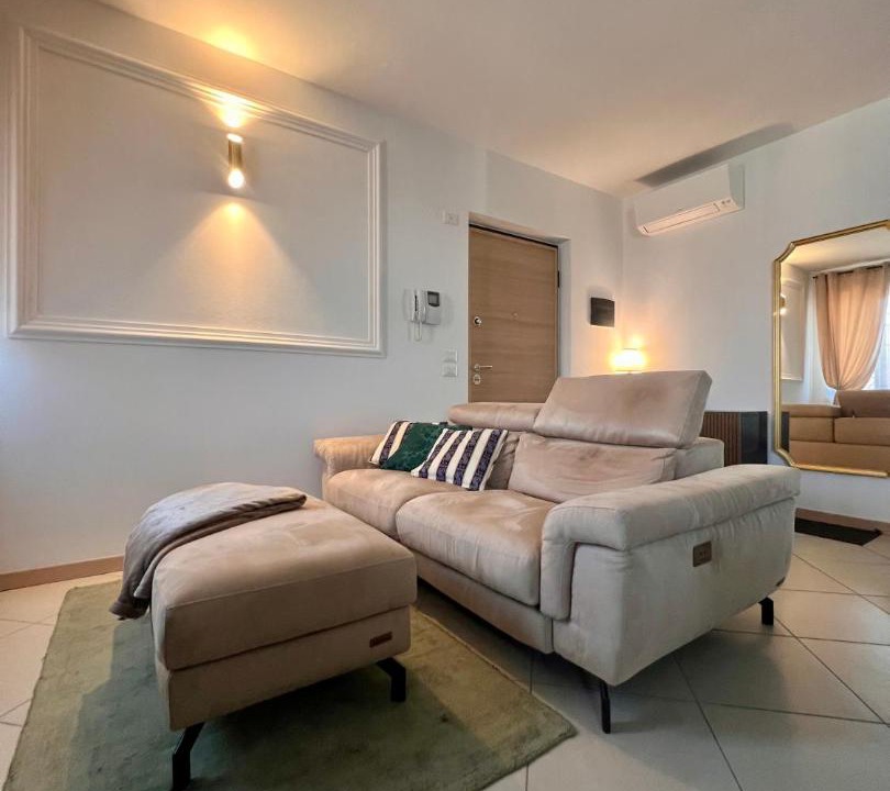 Photo of Livingroom in Ovest