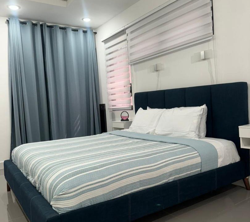 Photo of Bedroom in Beverly Hills