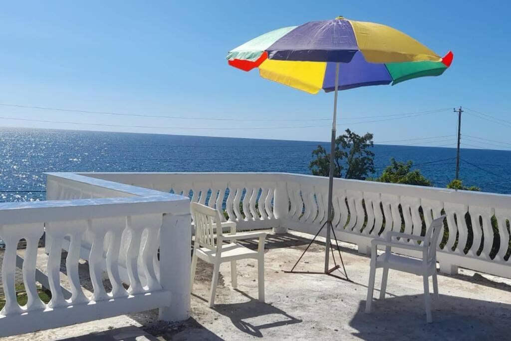 Photo of Patio Balcony in Whitehouse