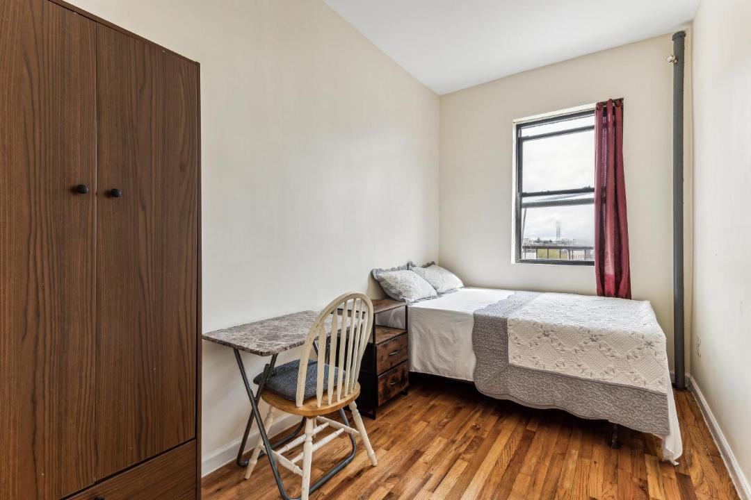 Photo of Bedroom in Crown Heights