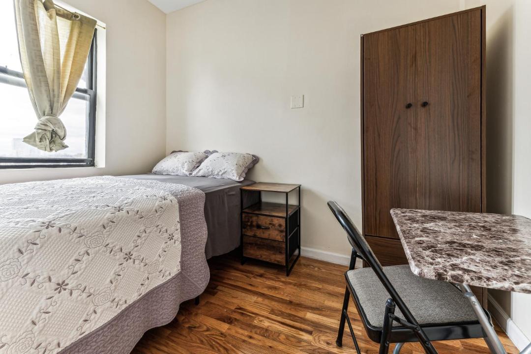 Photo of Bedroom in Crown Heights