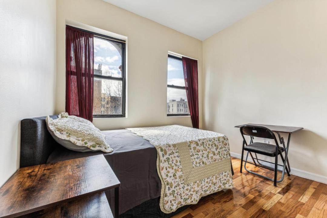 Photo of Bedroom in Crown Heights