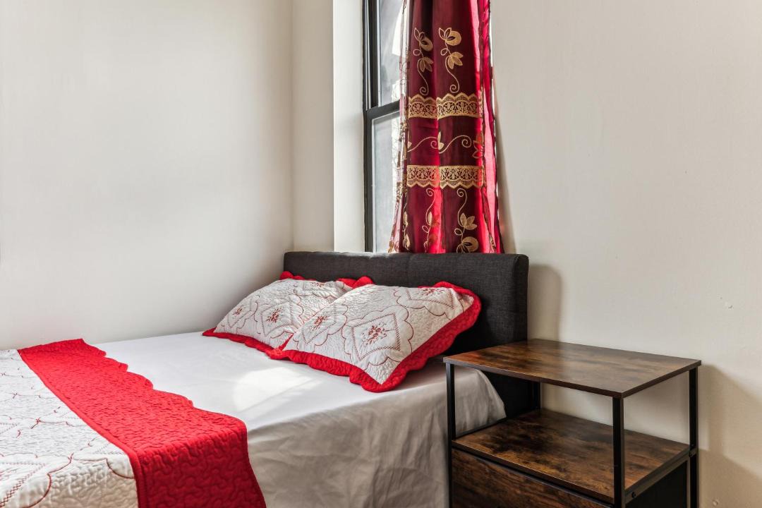 Photo of Bedroom in Crown Heights
