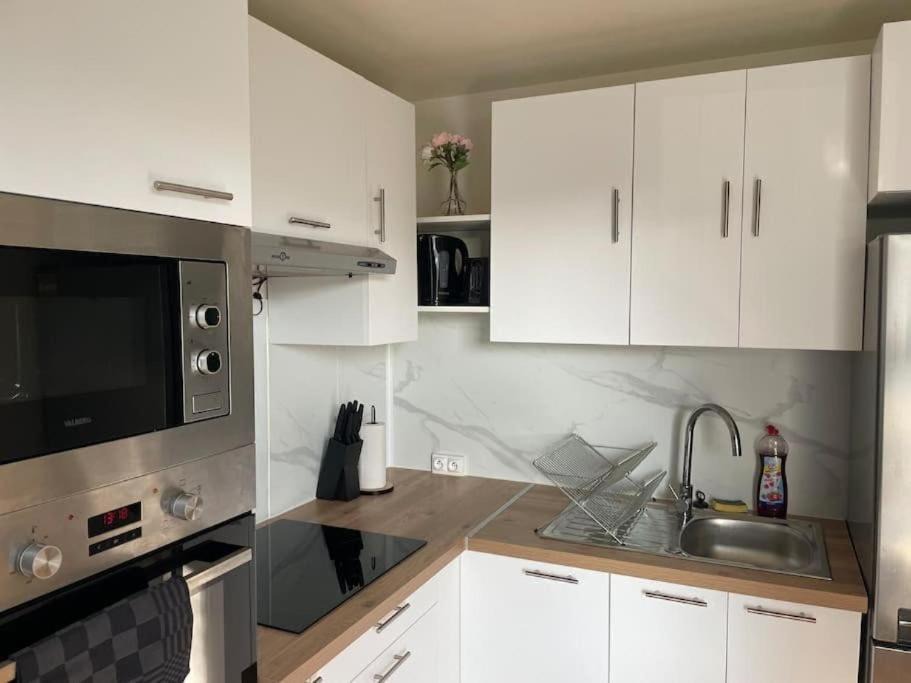 Photo of Kitchen in Le Bourget