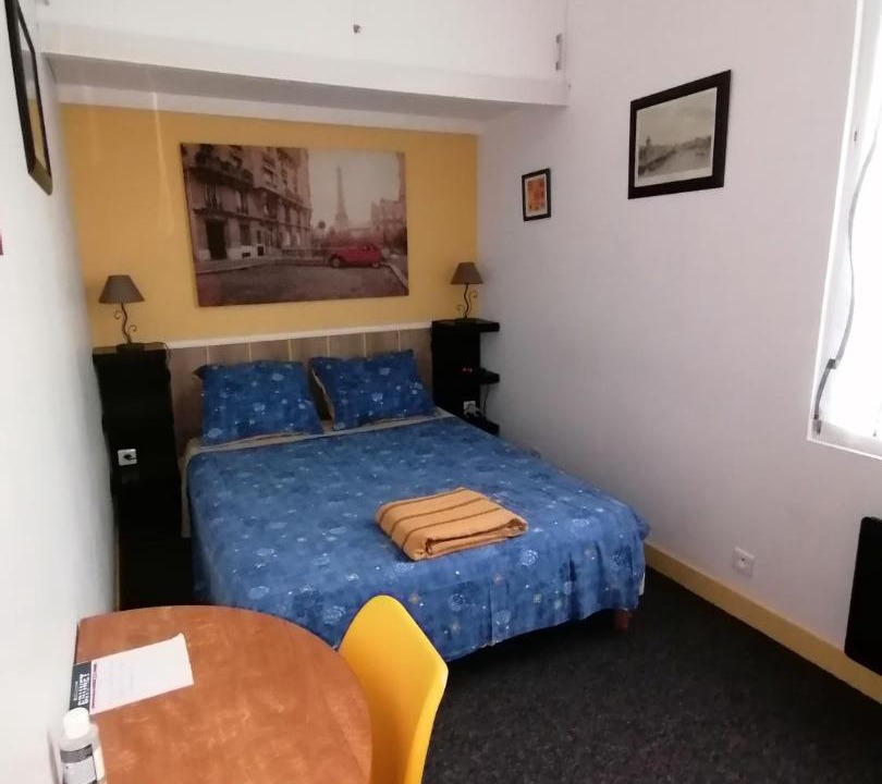 Photo of Bedroom in Antony