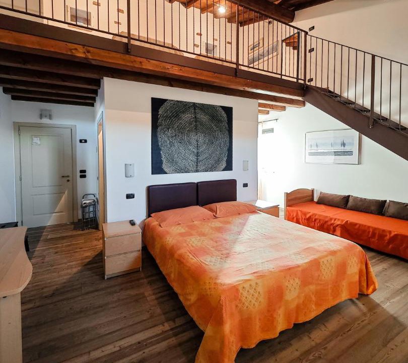 Photo of Bedroom in Sommacampagna