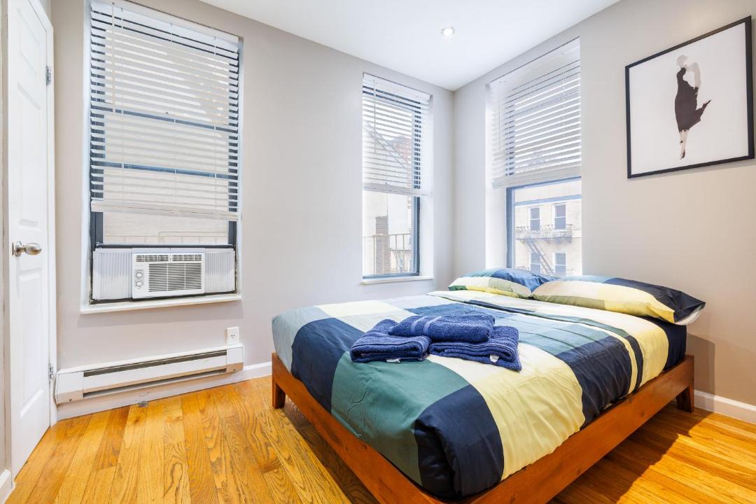Photo of Bedroom in Manhattan Valley