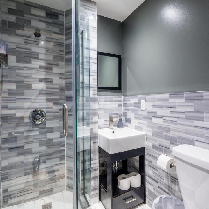 Photo of Bathroom in Manhattan Valley
