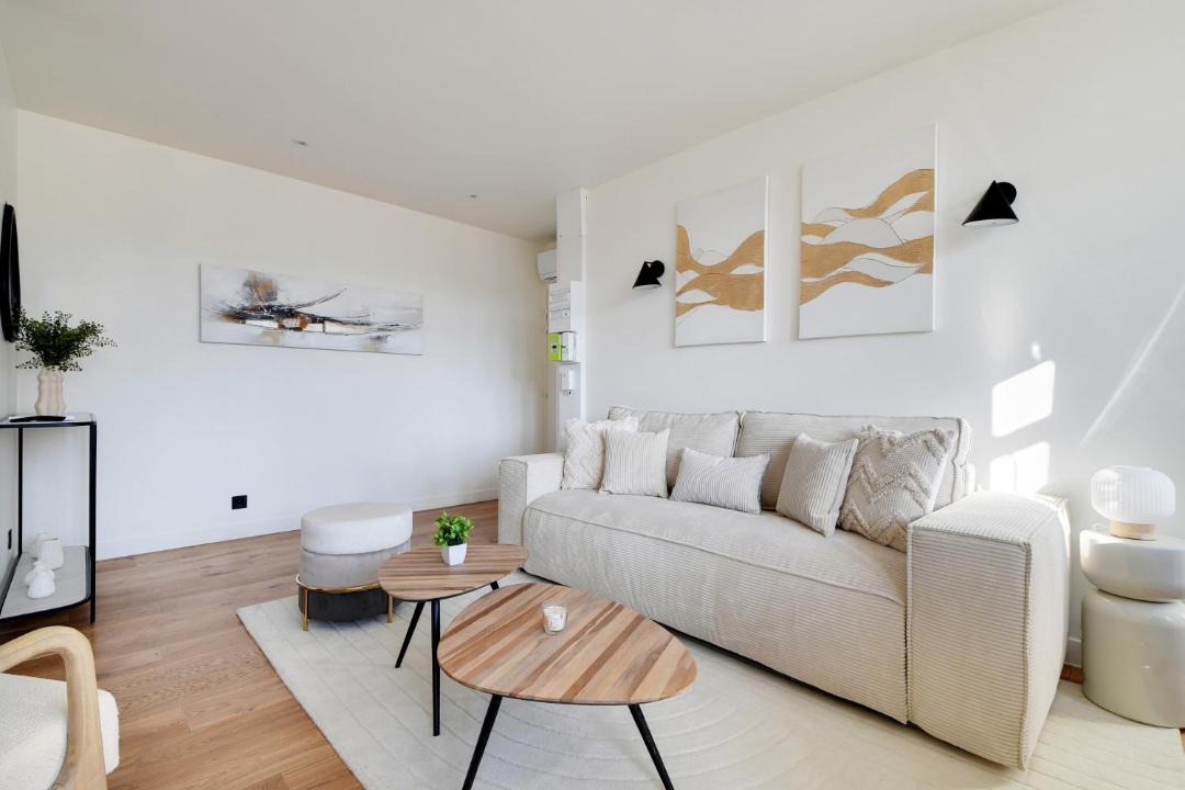 Photo of Livingroom in 12th Arrondissement