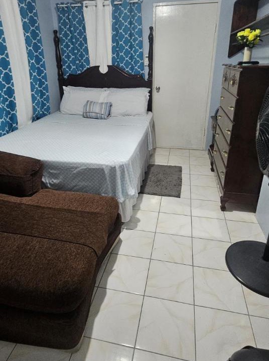 Photo of Bedroom in Caribbean Estates