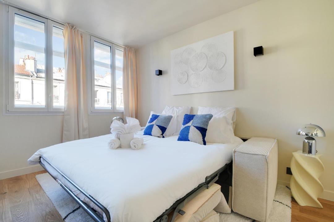 Photo of Bedroom in 12th Arrondissement