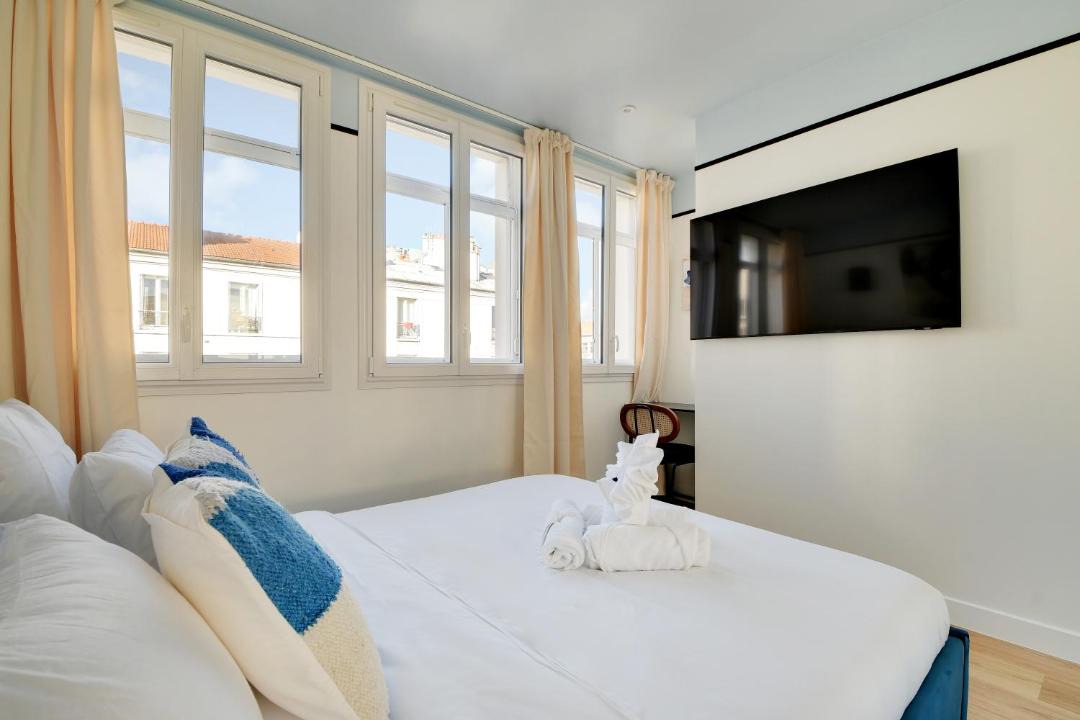 Photo of Bedroom in 12th Arrondissement