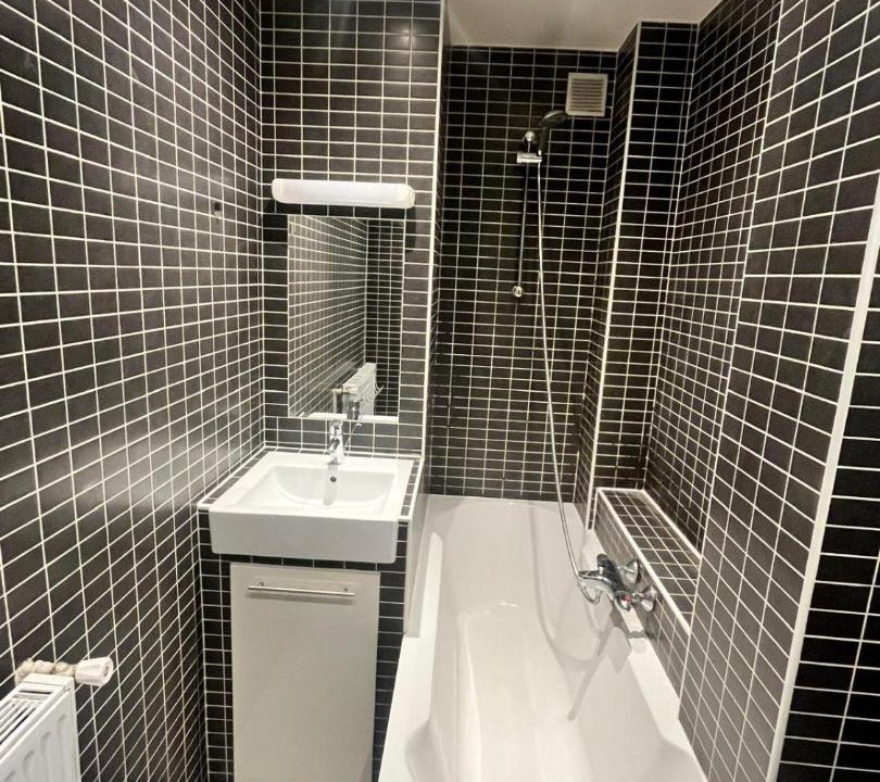 Photo of Bathroom in Louis Bertrand-Mirabeau-Semard