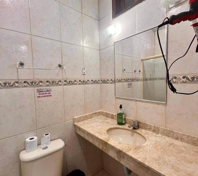 Photo of Bathroom in Pero