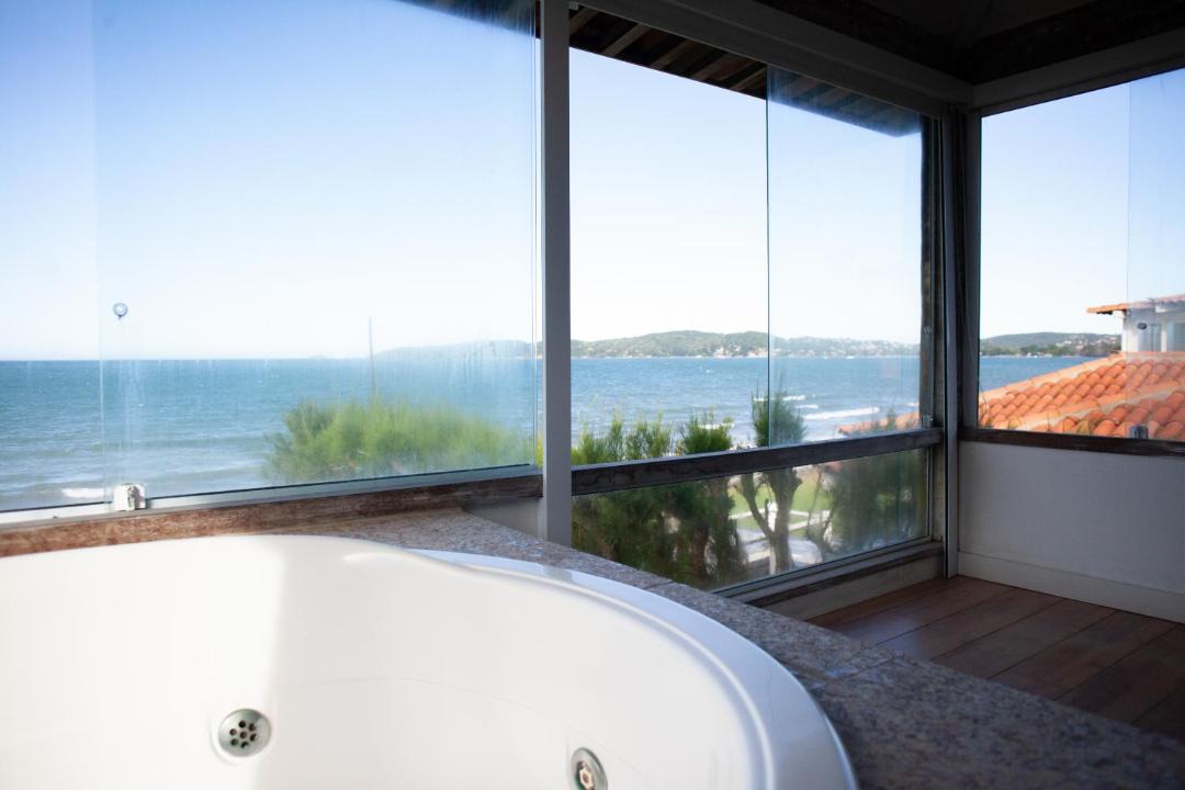 Photo of Bathroom in Praia Rasa